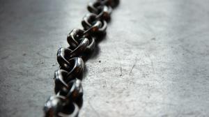 chains-perspective